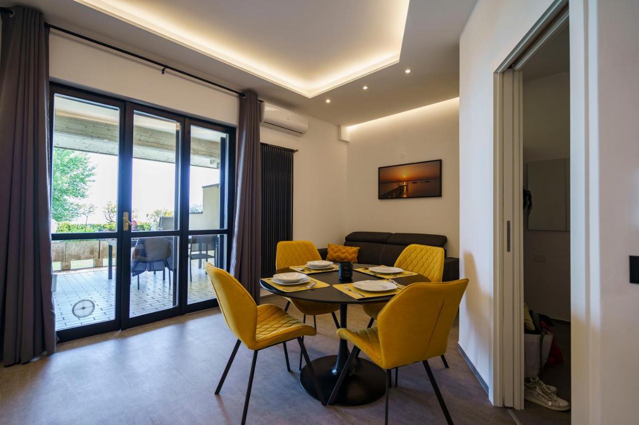 Lakeview Apartment Primea Sirmione Exterior photo