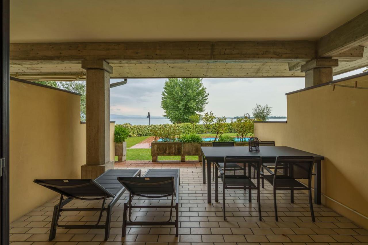 Lakeview Apartment Primea Sirmione Exterior photo